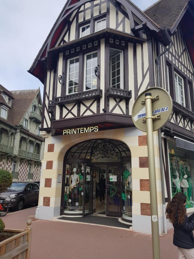 Appartement Deauville Hyper Centre Exteriör bild